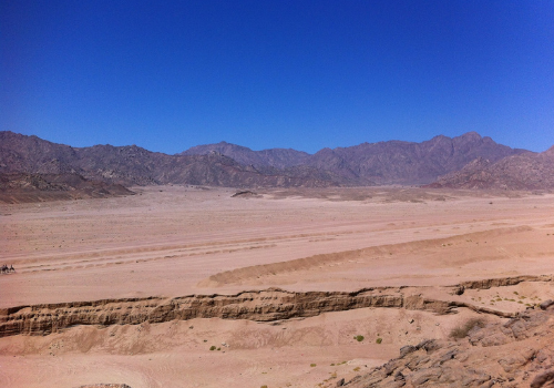 Wüste von Sharm El Sheikh im Urlaub mit ETI